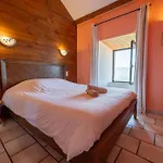 Lou Rey Eco Hameau - Gite, D'hotes & Table D'hotes Le Collet-de-Dèze