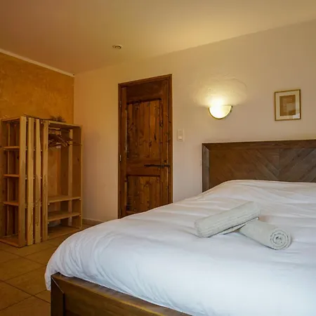 Lou Rey Eco Hameau - Gite, D'hotes & Table D'hotes Penzion