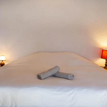Lou Rey Eco Hameau - Gite, D'hotes & Table D'hotes Penzion