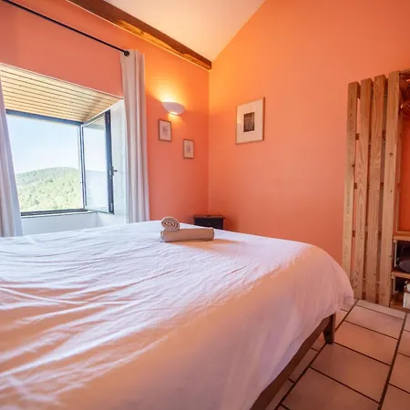 Lou Rey Eco Hameau - Gite, D'hotes & Table D'hotes Le Collet-de-Dèze